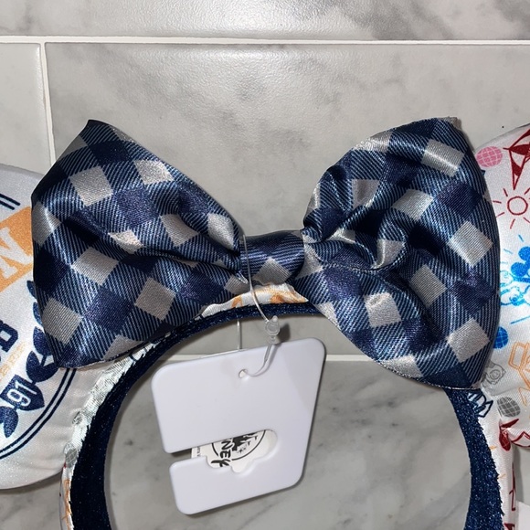 Disney Vacation Club DVC Logo Minnie Ears Buffalo Check Bow Headband 2021 NEW - Picture 4 of 9